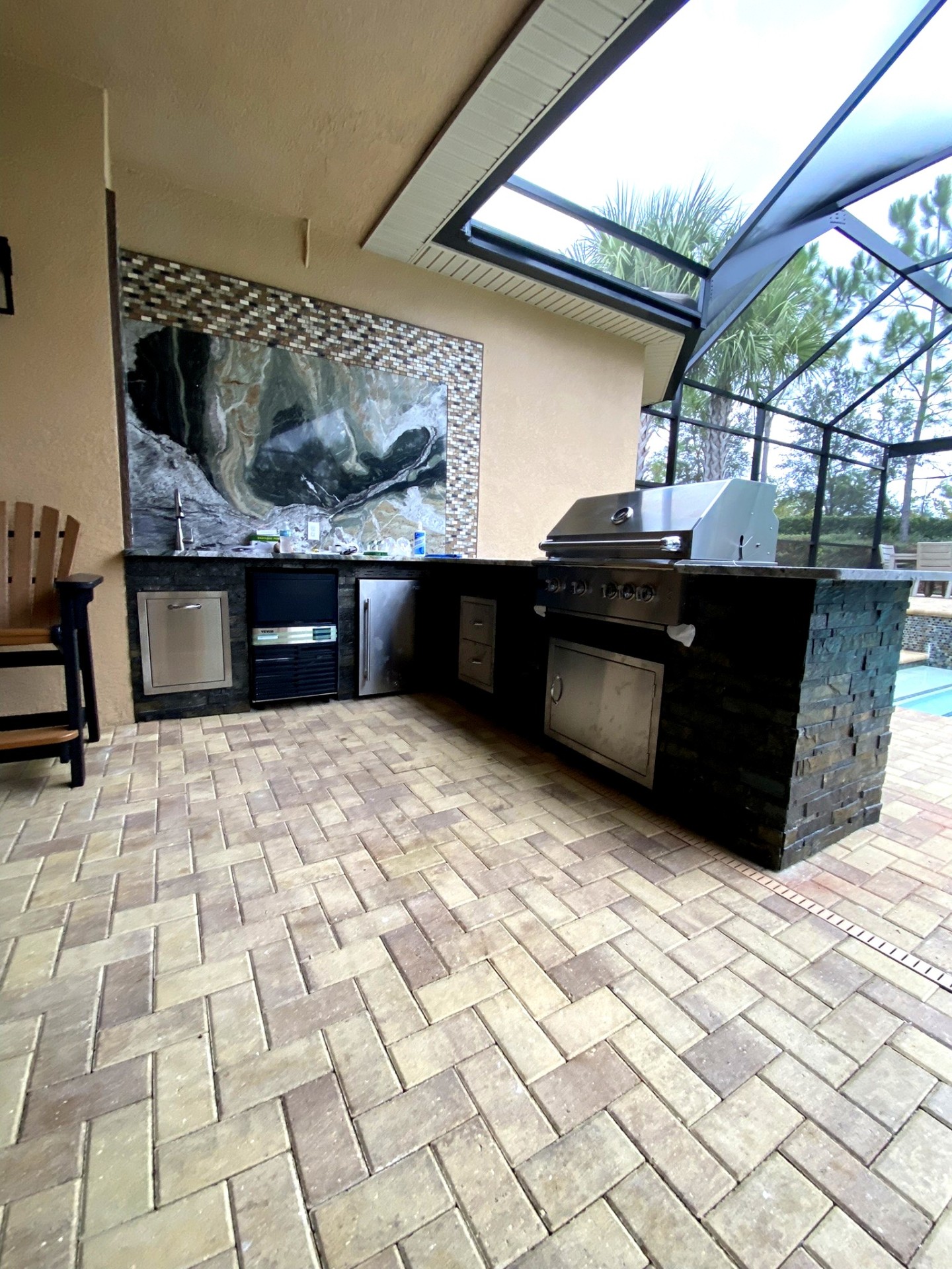 Outdoor Kitchens