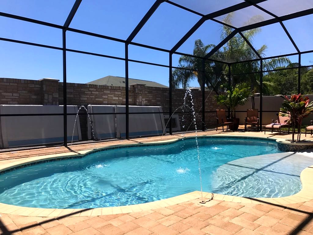 Screen Enclosures & Pool Cages