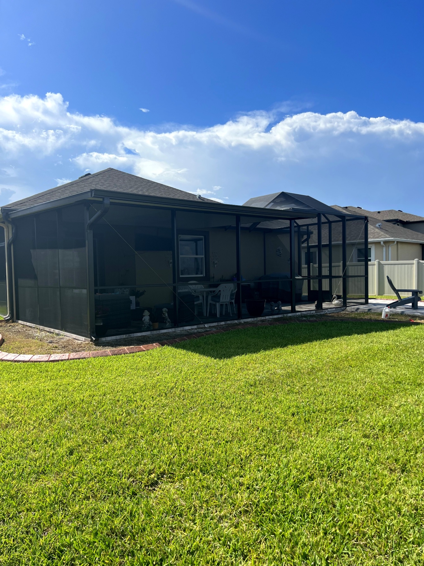 Screened lanai with hip roof — Wesley Chapel, FL